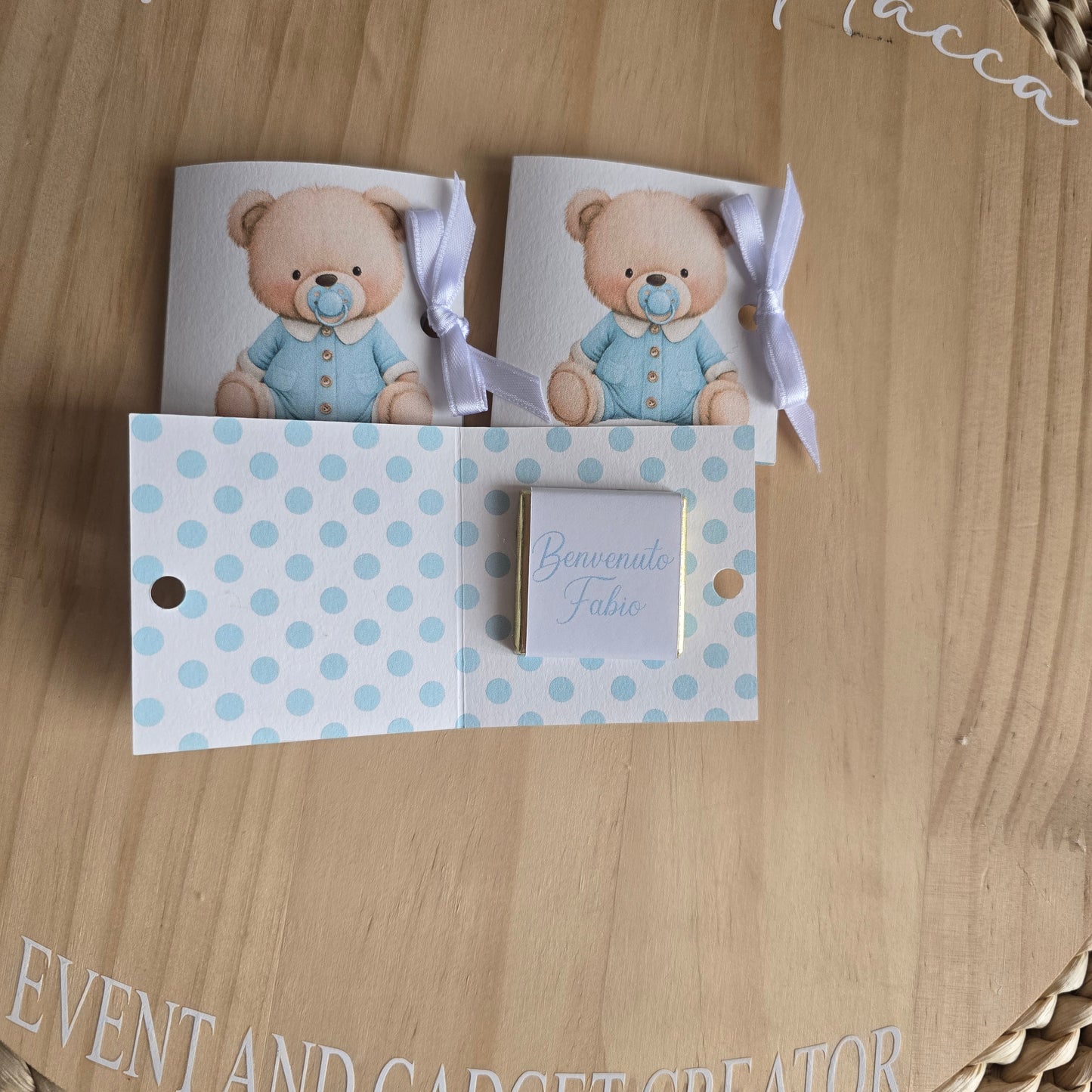 Card a libretto con cioccolatino
