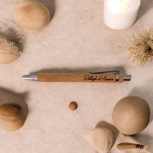 Penna in legno inciso personalizzata