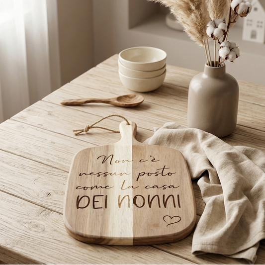 Tagliere di legno inciso